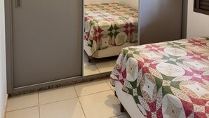 2 bedrooms, iron/ironing board, free WiFi, bed sheets - Village house in Ponte Alta Babilônia - Serra da Canastra MG (Babilônia)
