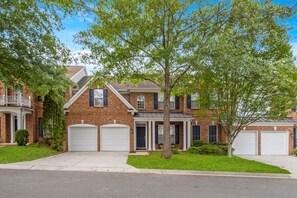 Exterior - 3B Handicap Friendly House on VRBO (Charlotte)