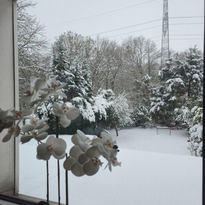 숙박 시설 구내