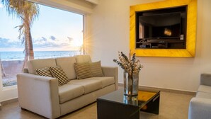 Books - Two Bedroom Ocean Front (Bajos de Chila)