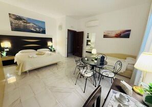 1 bedroom, desk, iron/ironing board, WiFi - La Maison Rose - Pietro Scoppetta (Maiori)