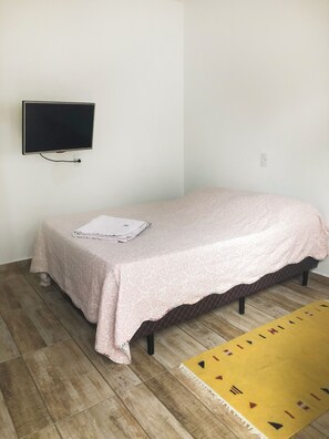 1 間睡房、上網、床單