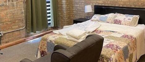 1 bedroom, iron/ironing board, WiFi, bed sheets