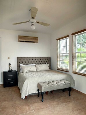 4 bedrooms, WiFi, bed sheets