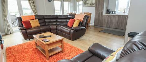 บริเวณนั่งเล่น