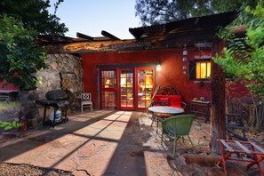 Unclassified image, 5 of 13, button - Mountain Views Casita Near Canyon Trails (Dudleyville)