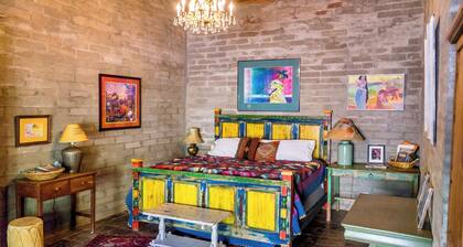 Mountain Views Casita Near Canyon Trails