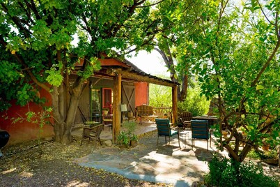 Shady Garden Patio Casita | Aravaipa