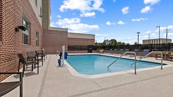 Seasonal outdoor pool