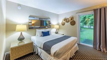 2 bedrooms, bed sheets