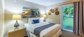 Stand alone, two-bedroom cottage with large living room