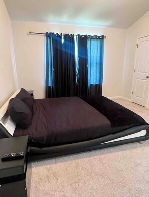 4 chambres, fer et planche à repasser, accès Internet, draps fournis