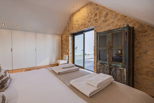 189 - Cascais Garden Villa on Historic Centre