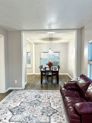 Interior - 3BR+Loft Home on Cul-de-Sac with Garage, Fenced Yard & Park Across the Street (cypress)