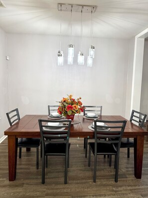 Dining - 3BR+Loft Home on Cul-de-Sac with Garage, Fenced Yard & Park Across the Street (cypress)