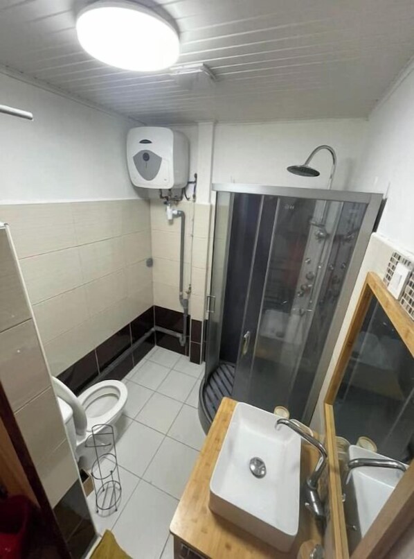 Shower, hair dryer, towels, soap - CRÉOLA Cosy & conveniently located - ideal for vacations (Fort-de-France)