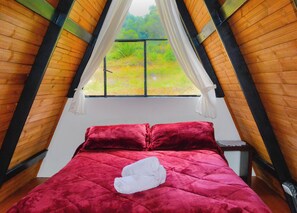 2 bedrooms, bed sheets