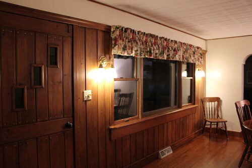 Cedarwood, Rent 3 Get one Free Nov. 1 - May 31st! - Fish Creek, Family Friendly