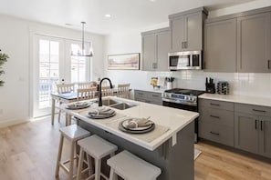 Private kitchen - Heated Pool Available Close to Parks - Book & Save! (Washington)
