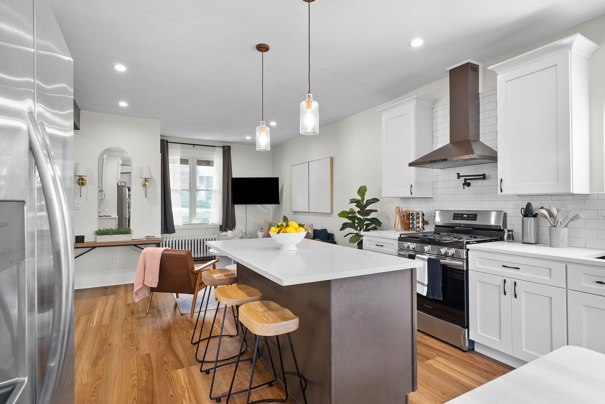 電子レンジ、オーブン、コンロ、食器洗い機