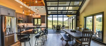 Discover the perfect escape in our brand-new, secluded cabin in nature's embrace