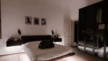 Bügeleisen/Bügelbrett, kostenloses WLAN, Bettwäsche