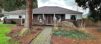 River House at Rising River