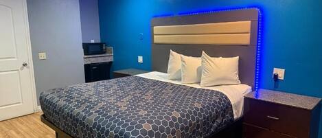 Kahden hengen deluxe-huone | Työpöytä, ilmainen Wi-Fi