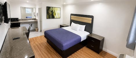 Deluxe Double Room | Desk, free WiFi