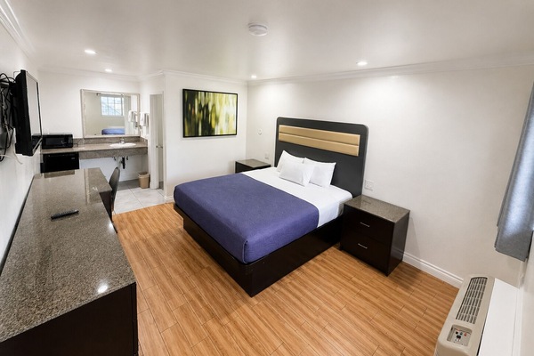 Deluxe Double Room | Desk, WiFi (free)