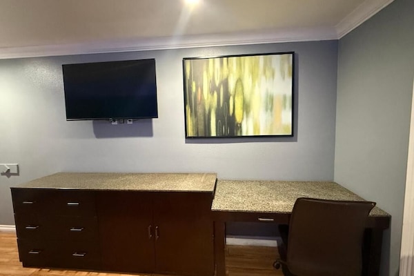 Deluxe Double Room | Interior