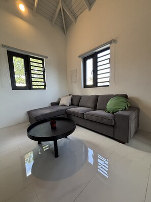 TV - Lux Apartment Stay (Willemstad)