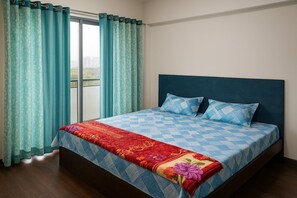 2 dormitorios, tabla de planchar con plancha, Internet y ropa de cama