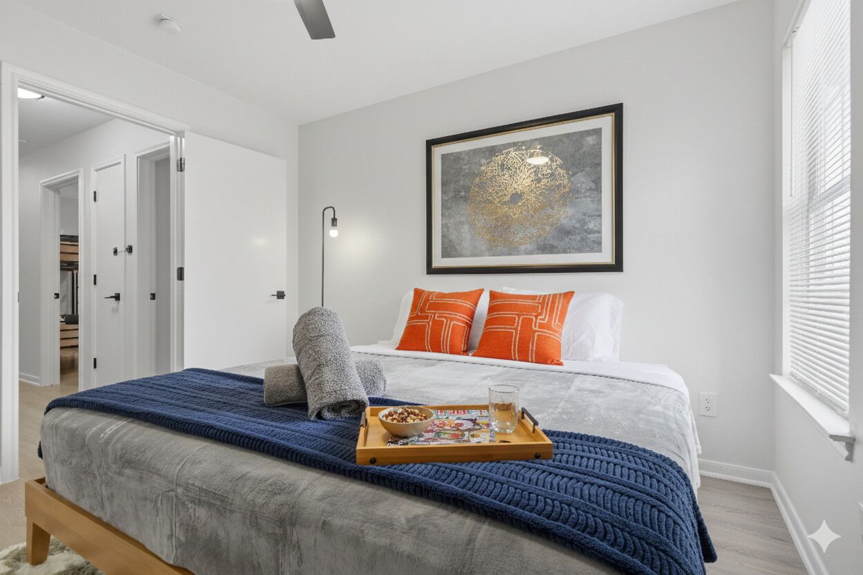 4 bedrooms, desk, iron/ironing board, travel crib