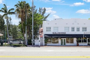 Exterior - Alton Road (Miami Beach)
