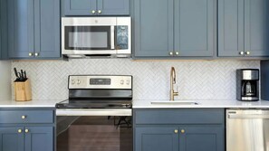 Estudio (Multiple Bedrooms) | Interior