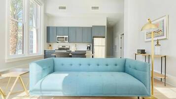 Estudio (Multiple Bedrooms) | Interior