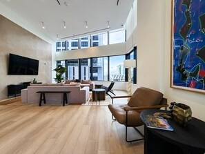 Apartment | 1 bedroom - Luxury Resort-style Condo at District 225 Miami (Miami)