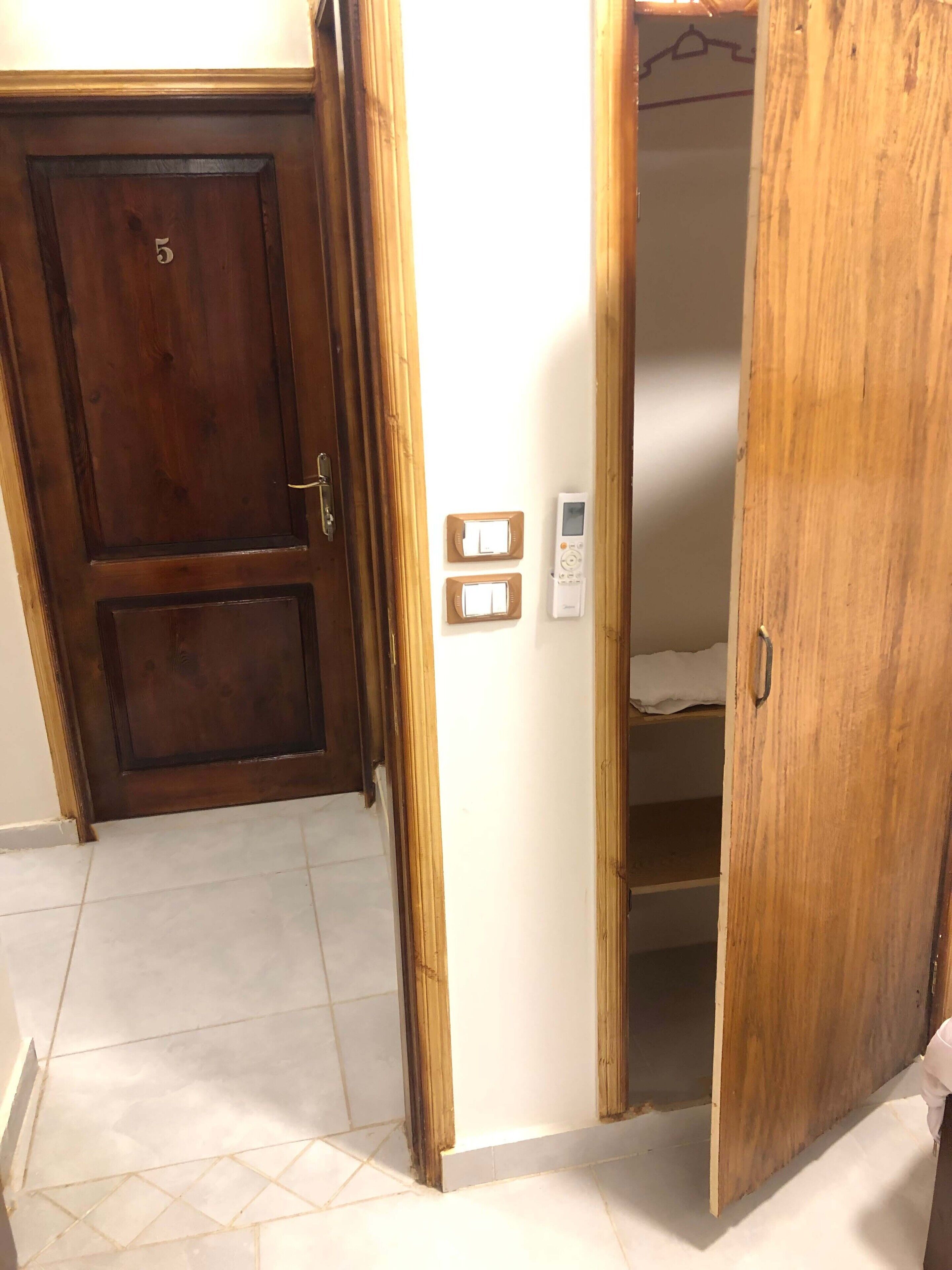 Double Room, Balcony, Garden View | Interior