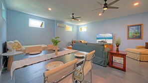 Interior - Cozy Port Aransas Apartment Steps From the Beach & Dining Beachview 54 Apartment by Avantstay (Port Aransas)