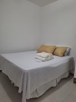 2 soverom, wi-fi (inkludert) og sengetøy