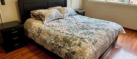 Iron/ironing board, free WiFi