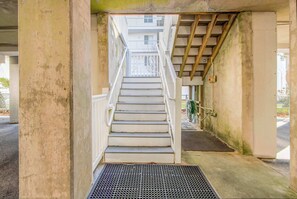 Property grounds - Cinnamon Teal 4 (Ocean City)