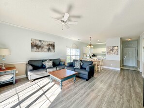 TV - 2BR | Sleeps 6 | Near Broadway | Pool | 4679 (Myrtle Beach)