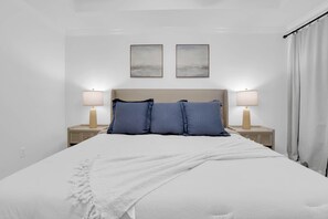 3 chambres, fer et planche à repasser, lit parapluie, Wi-Fi gratuit