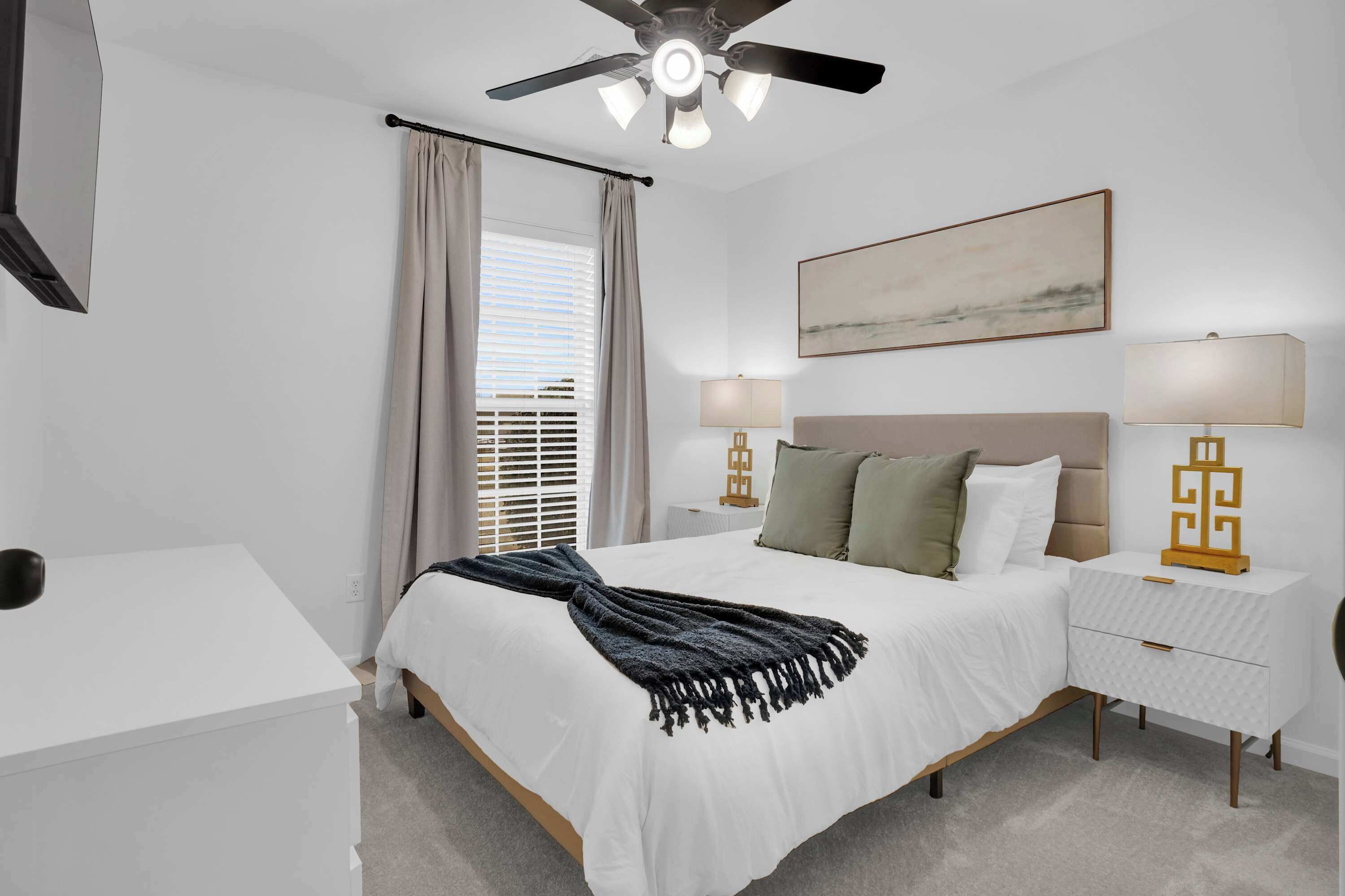 3 bedrooms, iron/ironing board, travel crib, free WiFi