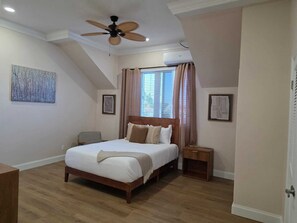 2 makuuhuonetta, ilmainen Wi-Fi, vuodevaatteet