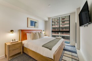 1 bedroom, iron/ironing board, WiFi, bed sheets - Crosby Miami WTC 1BR/1BA New Modern #3004 (Miami)