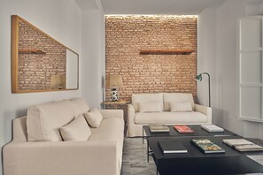 TV - Charming apartment in Jesús del Gran Poder (Sevilla)
