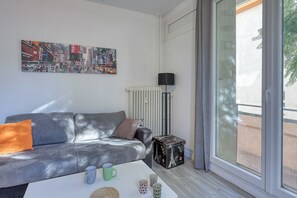 Fernseher, Bücher